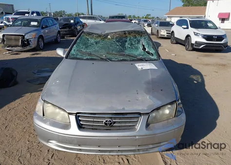 2001 Toyota Camry Le V6 из США, поврежденный, VIN 4T1BF28K21U115407